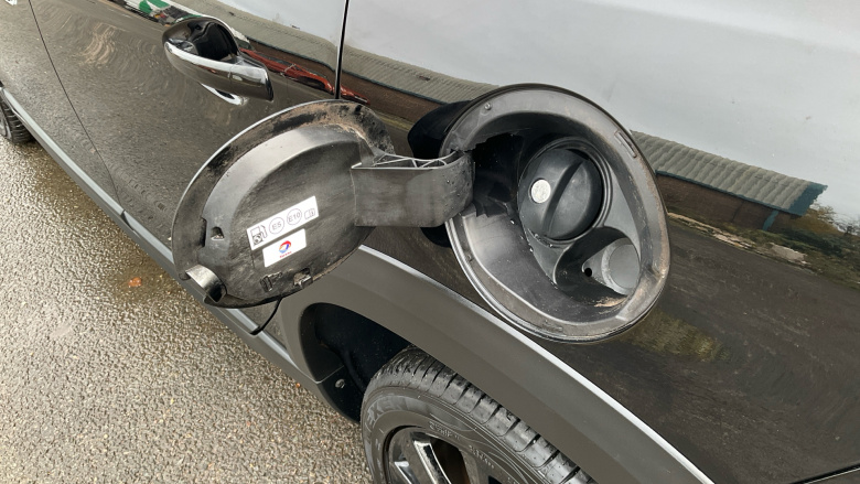 Peugeot 2008 1.2 PureTech 130 Allure 5dr Petrol Estate